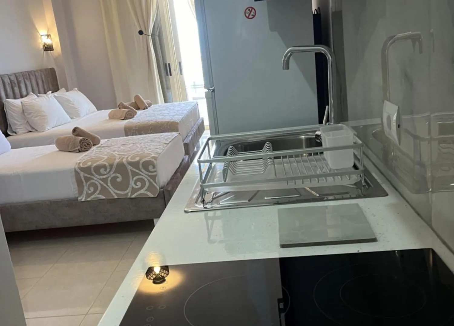 아파트 Bluemoon Suites Sarandë