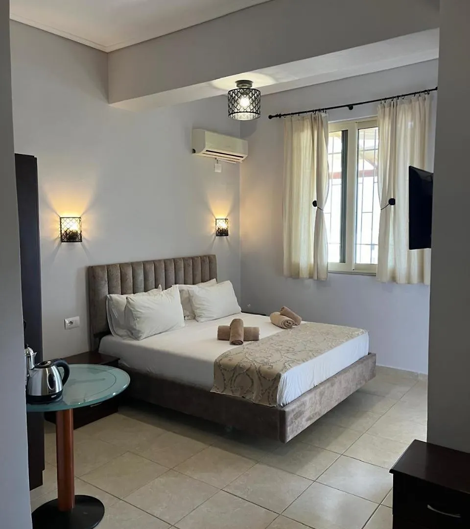 Bluemoon Suites Sarandë