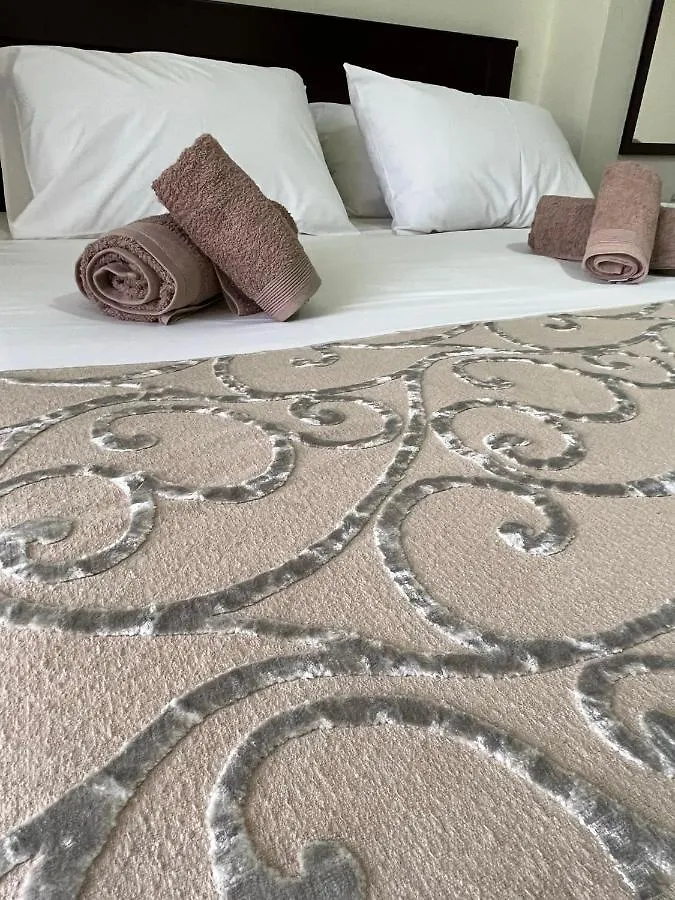 Bluemoon Suites Sarandë 0*,