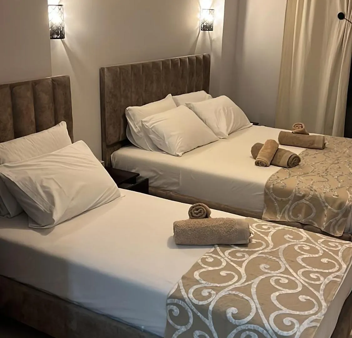 Bluemoon Suites Saranda Apartament